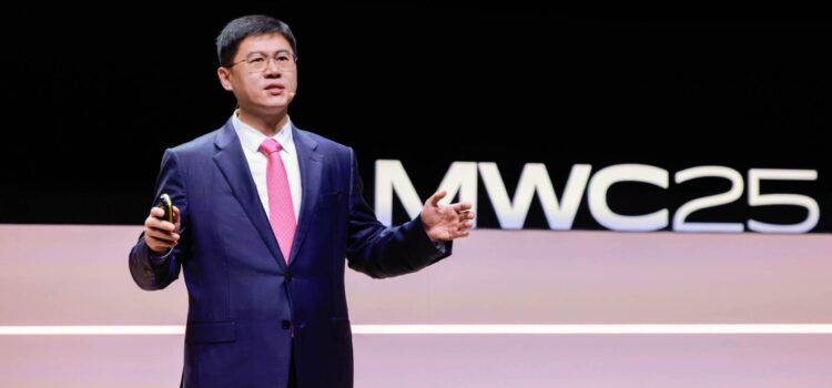 Phó Chủ tịch Huawei: AI sẽ thay đổi cách vận hành và khai thác mạng 5G