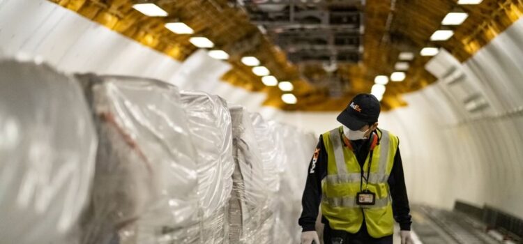 FedEx bổ sung chuyến bay từ Hà Nội, rút ngắn thời gian vận chuyển sang châu Á và châu Âu