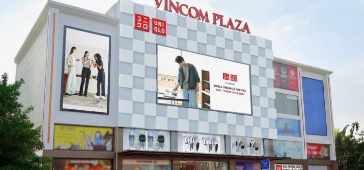 UNIQLO khai trương cửa hàng thứ 30 tại Việt Nam ở Vincom Plaza Lê Văn Việt