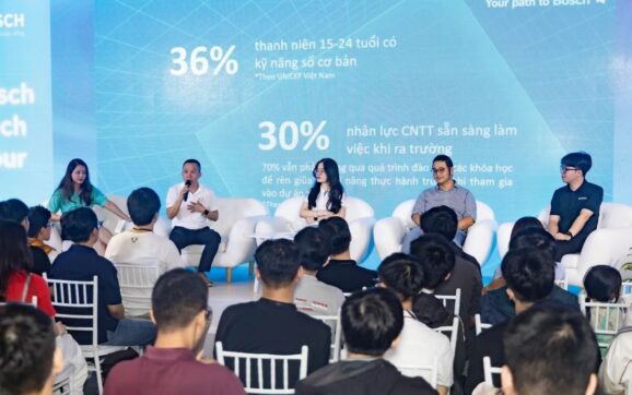 Bosch chia sẻ kinh nghiệm với sinh viên tại Bosch Tech Tour 2025