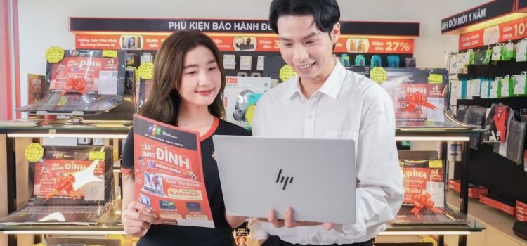 FPT Shop giảm đến 10% giá laptop, tặng SIM data và mở rộng bảo hành 3 năm