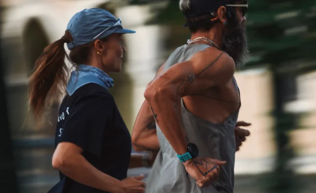 Suunto giới thiệu đồng hồ Suunto Race 2 và tai nghe Wing 2: hướng tới trải nghiệm luyện tập hiệu quả và an toàn hơn