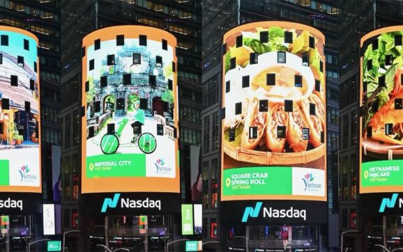 Grab quảng bá hình ảnh Việt Nam tại Quảng trường Thời Đại, New York