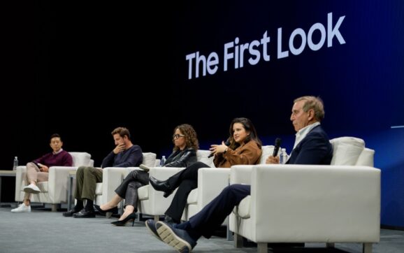 [CES 2026] Samsung thảo luận về tương lai AI: Niềm tin, bảo mật và quyền riêng tư