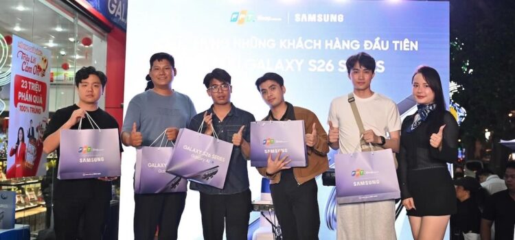 Samsung Galaxy S26 series tạo sức hút lớn trong ngày đầu lên kệ tại FPT Shop