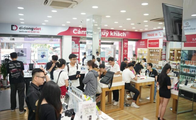 Di Động Việt mở đặt cọc MacBook Neo từ 07/4 với nhiều ưu đãi