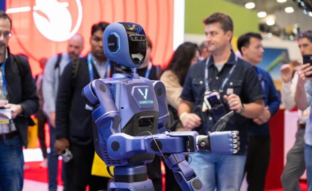 Qualcomm tăng tốc đầu tư tại Việt Nam: Mở rộng từ AI, 6G đến robot