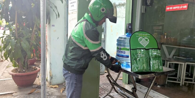 Hơn 1.500 quán ăn tham gia chiến dịch “Quán Tốt Bụng” hỗ trợ tài xế Grab mùa nắng nóng