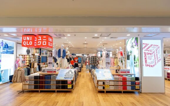 UNIQLO lần đầu vào danh sách 100 công ty có tầm ảnh hưởng nhất thế giới
