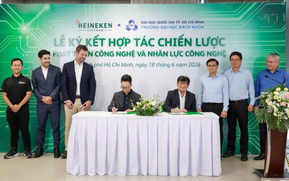 HEINEKEN Việt Nam hợp tác Đại học Bách Khoa phát triển robot và nhân lực công nghệ