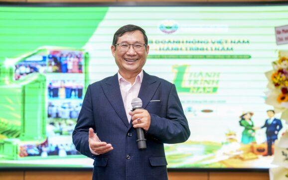 CLB Doanh Nông thúc đẩy chuyển đổi số với AI và mô hình liên kết “6 nhà” trong nông nghiệp