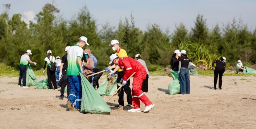 Thu gom 60 tấn rác chỉ trong 3 giờ, Nghi Sơn Xanh 2026 mở rộng thành chương trình thường niên