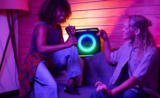 JBL PartyBox On-The-Go 2 Plus và Encore 2 Plus: AI tách giọng hát, pin 15 giờ, giá từ 11,9 triệu đồng