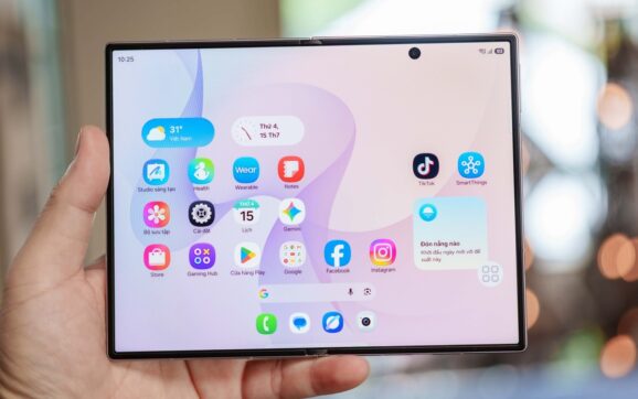 Galaxy Z Fold8 và Z Flip8 nâng cấp trải nghiệm gập với Galaxy AI thế hệ mới