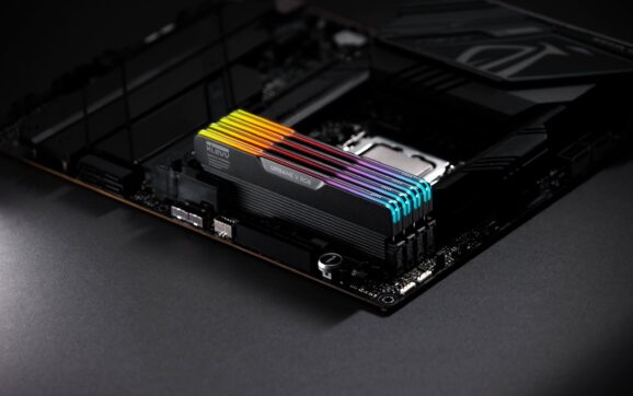 KLEVV ra mắt bộ nhớ DDR5 CRAS V RGB và URBANE V RGB, tốc độ lên đến 8400 MT/s