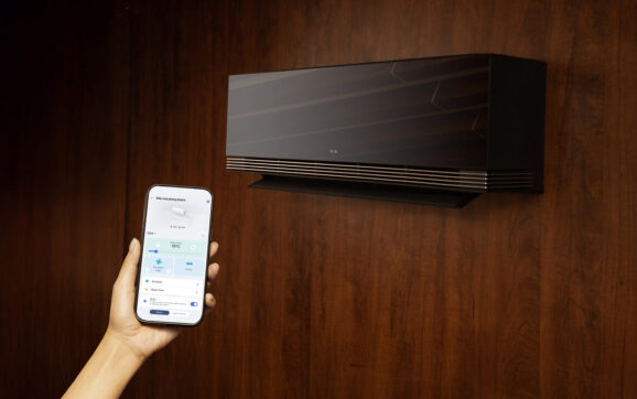 LG Artcool AI Air: Tự biết người ngồi đâu để chỉnh hướng gió, còn theo dõi được tiền điện