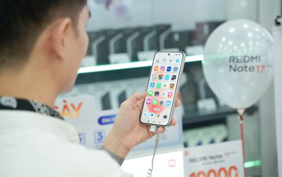Tín đồ công nghệ hào hứng trải nghiệm REDMI Note 17 series tại Di Động Việt